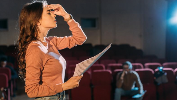 Hvordan (Sådan) kommer du ind på scenekunstskolen - eller videre dask nyhed